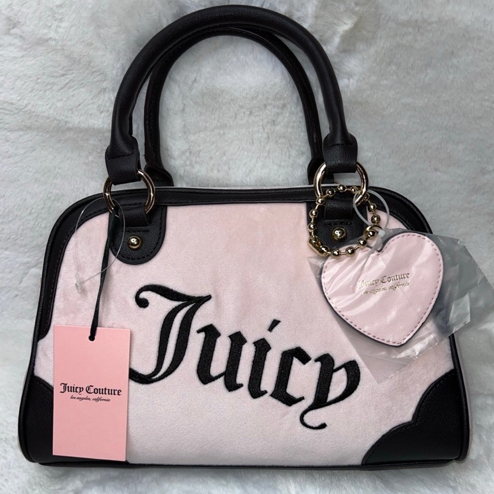 NWT Powder Blush Urban Heritage Bowler Juicy Couture $99